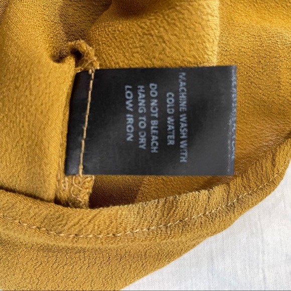 Olivaceous Tie Back Blouse Top - Picture 11 of 11